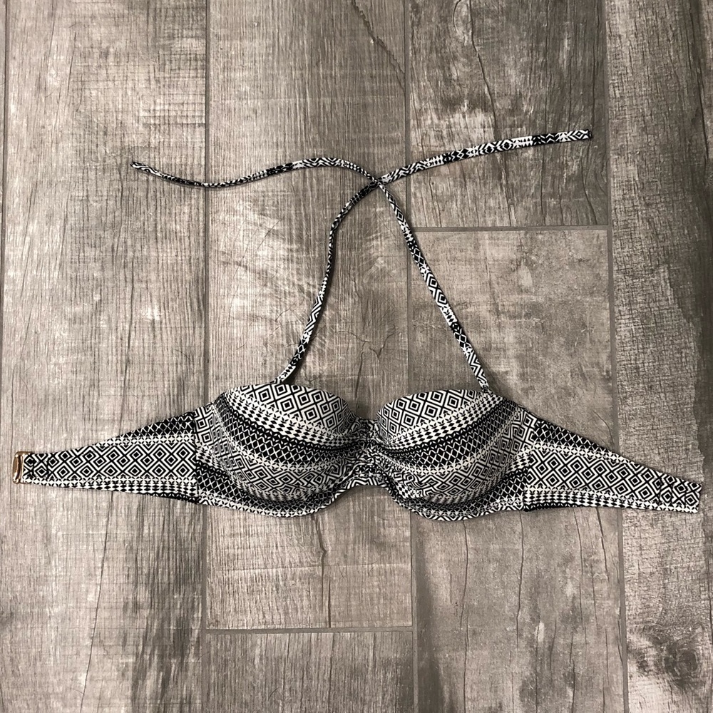 NWOT black and white geo strapless halter top 34DD